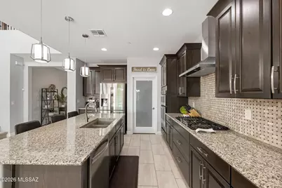 5648 S Saguaro Wash Trail, Tucson, AZ 85747 - Photo 15
