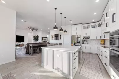 8206 S Diamond H Ranch Place, Vail, AZ 85641 - Photo 9