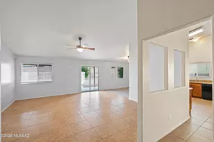 7699 S Zircon Crystal Dr, Tucson, AZ 85747 - Photo 5