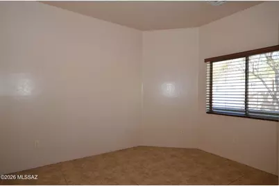 5784 W Treasure Point Place, Tucson, AZ 85713 - Photo 19