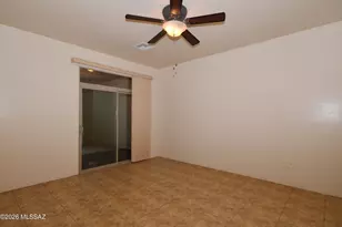 5784 W Treasure Point Pl, Tucson, AZ 85713 - Photo 21