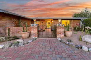 1642 E Entrada Tercera, Tucson, AZ 85718 - Photo 3