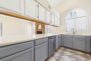 5191 W Nighthawk Way, Tucson, AZ 85742 - Photo 7