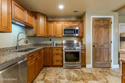 6518 E 12th Street, Tucson, AZ 85710 - Photo 11