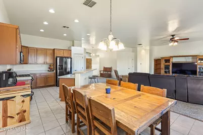 6592 W Sydney Court, Tucson, AZ 85757 - Photo 7