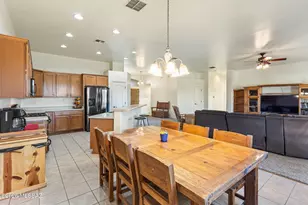 6592 W Sydney Ct, Tucson, AZ 85757 - Photo 7