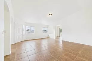 8900 E Alderpoint Way, Tucson, AZ 85730 - Photo 3