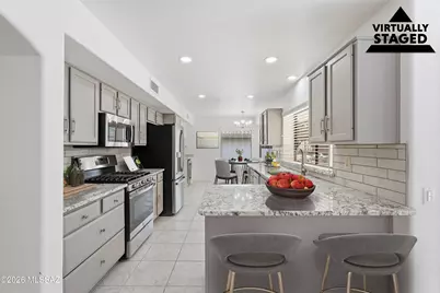 14311 N Choctaw Drive, Oro Valley, AZ 85755 - Photo 13