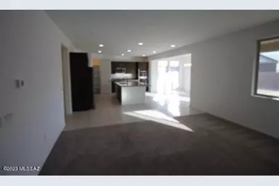 10947 W Renwick Drive, Marana, AZ 85653 - Photo 5