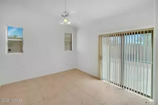 8874 S Desert Valley Way, Tucson, AZ 85747 - Photo 9