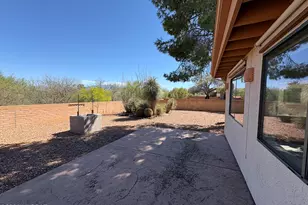 632 N Avenida Tortuga, Green Valley, AZ 85614 - Photo 25