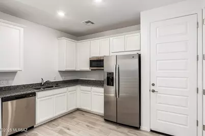 7888 S Bonanza Park Drive, Tucson, AZ 85747 - Photo 33