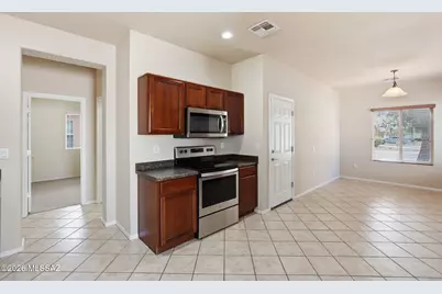 34651 S Corral Drive, Red Rock, AZ 85145 - Photo 11