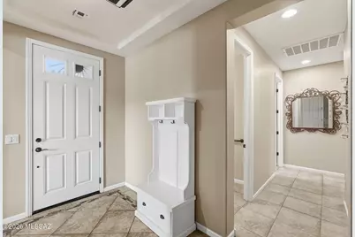 2568 E Arica Way, Green Valley, AZ 85614 - Photo 5