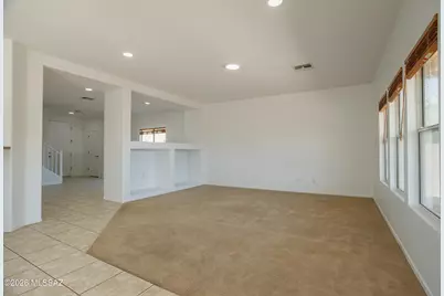 1087 W Sea Lion Drive, Tucson, AZ 85704 - Photo 15
