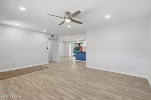 8677 E 24th St, Tucson, AZ 85710 - Photo 11