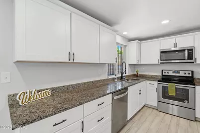 8677 E 24th Street, Tucson, AZ 85710 - Photo 15