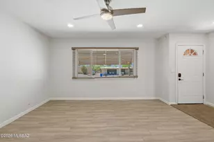 8677 E 24th St, Tucson, AZ 85710 - Photo 9