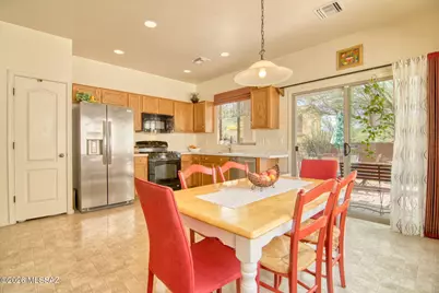 874 E Catkins Place, Sahuarita, AZ 85629 - Photo 9