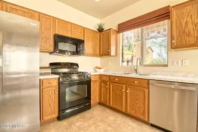 874 E Catkins Place, Sahuarita, AZ 85629 - Photo 13