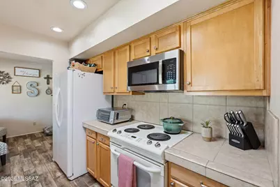 3735 N Gunnison Drive, Tucson, AZ 85749 - Photo 13