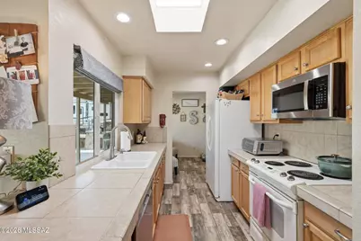 3735 N Gunnison Drive, Tucson, AZ 85749 - Photo 17
