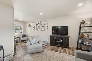 3735 N Gunnison Dr, Tucson, AZ 85749 - Photo 13