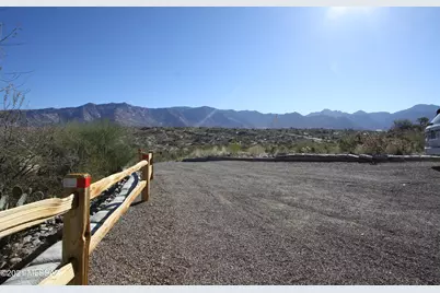15237 N Lago Del Oro Parkway, Catalina, AZ 85739 - Photo 17