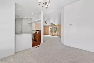 16600 W Peccary Lane, Marana, AZ 85653 - Photo 9