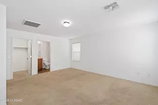 7058 S Brickellbush Ln, Tucson, AZ 85756 - Photo 15