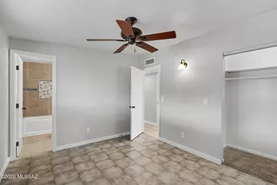 8534 E Ruby Drive, Tucson, AZ 85730 - Photo 17