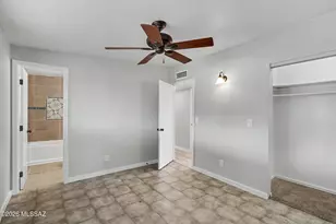 8534 E Ruby Dr, Tucson, AZ 85730 - Photo 17