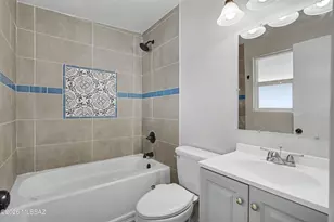 8534 E Ruby Dr, Tucson, AZ 85730 - Photo 17