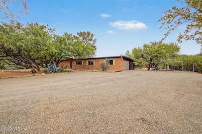 11141 E Quick Draw Place, Tucson, AZ 85749 - Photo 3