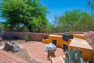 778 E Well Rock Pl, Green Valley, AZ 85614 - Photo 19