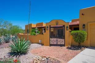 778 E Well Rock Pl, Green Valley, AZ 85614 - Photo 7