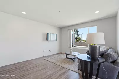 8626 E Innovative Drive, Tucson, AZ 85710 - Photo 5