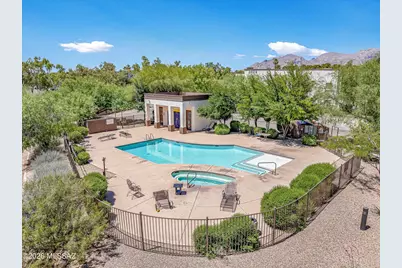 2042 E River Road #204, Tucson, AZ 85718 - Photo 11
