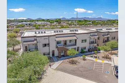 2042 E River Road #204, Tucson, AZ 85718 - Photo 3