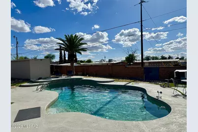 2865 N Eastgate Drive, Tucson, AZ 85712 - Photo 13