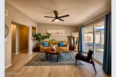 2865 N Eastgate Drive, Tucson, AZ 85712 - Photo 5