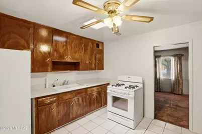 943 W Calle Garcia, Tucson, AZ 85706 - Photo 7