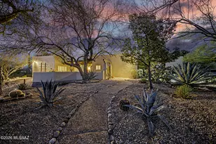 620 W Bangalor Dr, Oro Valley, AZ 85737 - Photo 3