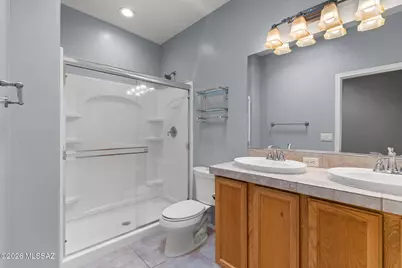8647 E Placita De Las Tarascas, Tucson, AZ 85710 - Photo 19