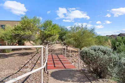 8647 E Placita De Las Tarascas, Tucson, AZ 85710 - Photo 33