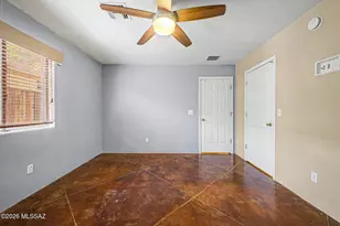 409 E Geronimo Bluff Loop, Tucson, AZ 85705 - Photo 17