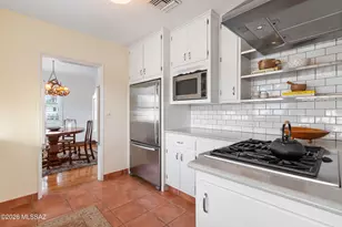225 N Sierra Vista Dr, Tucson, AZ 85719 - Photo 7