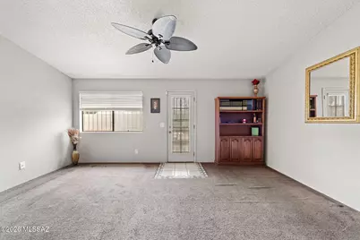 2001 W Burgundy Way, Tucson, AZ 85746 - Photo 11