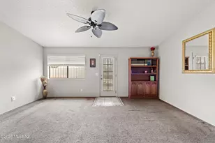 2001 W Burgundy Way, Tucson, AZ 85746 - Photo 11