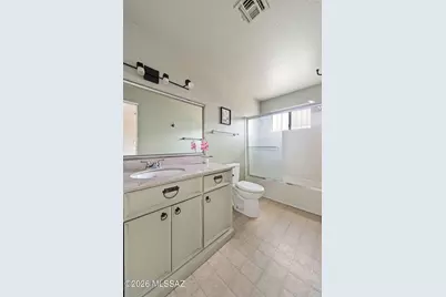 2001 W Burgundy Way, Tucson, AZ 85746 - Photo 15